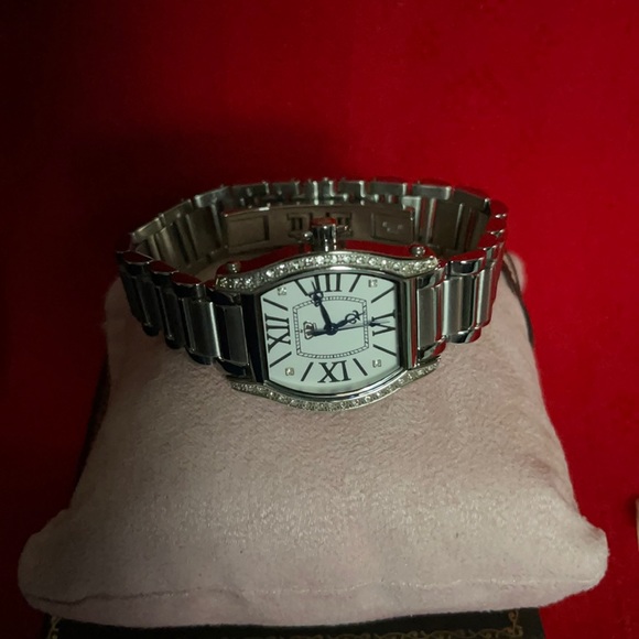 LADIES JUICY COUTURE SILVER TONE CRYSTAL WATCH - Picture 13 of 16